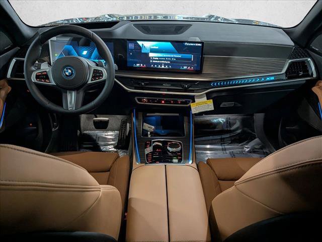 New 2026 BMW X5 xDrive50e w/ M Sport Package AWD/4WD image 16