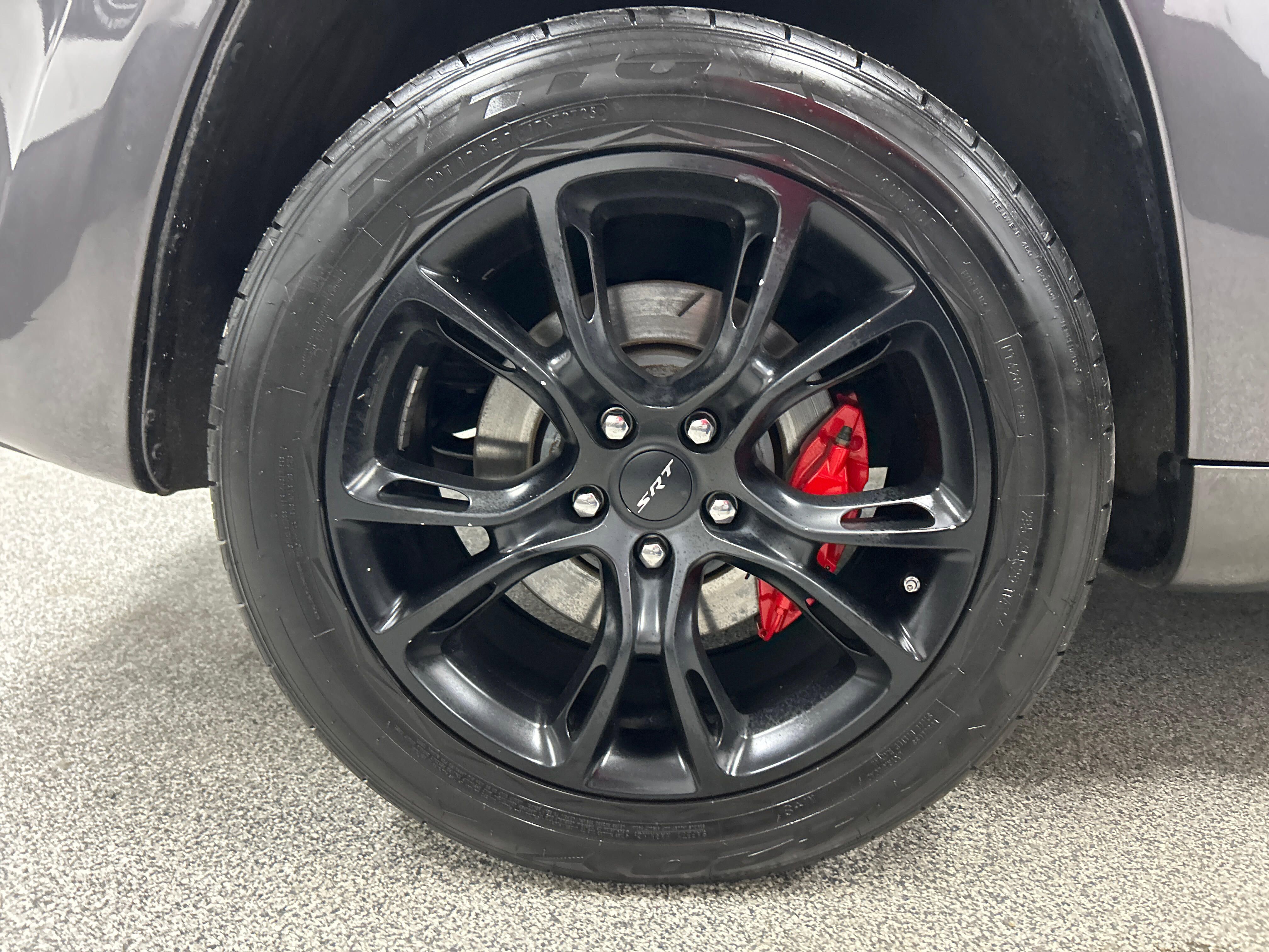 Used 2017 Jeep Grand Cherokee SRT AWD/4WD image 7