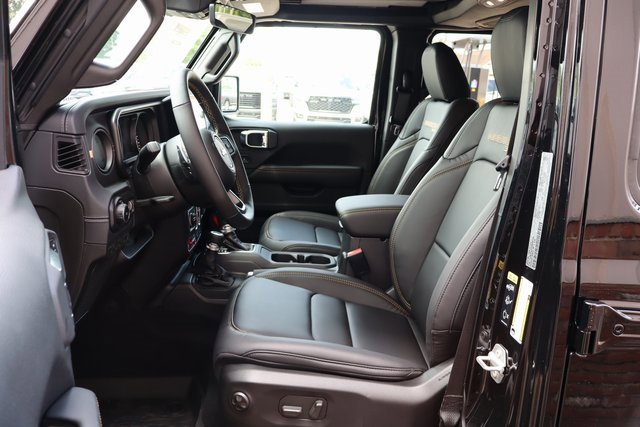 New 2025 Jeep Wrangler Unlimited Rubicon 392 image 16
