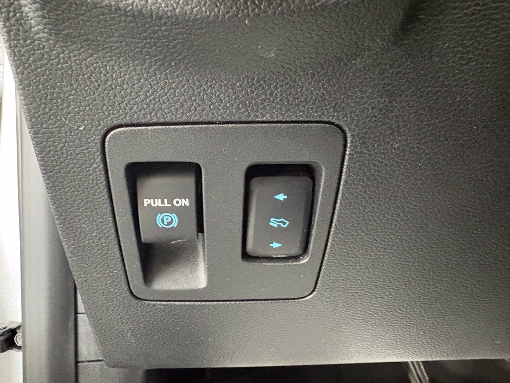 Used 2019 Ford F150 XLT w/ Equipment Group 302A Luxury AWD/4WD image 23