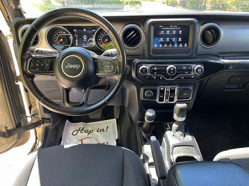 Used 2020 Jeep Gladiator Sport w/ Quick Order Package 24S AWD/4WD image 21