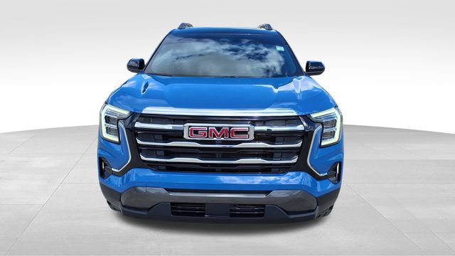 Used 2025 GMC Terrain Elevation w/ Elevation Premium Package image 2