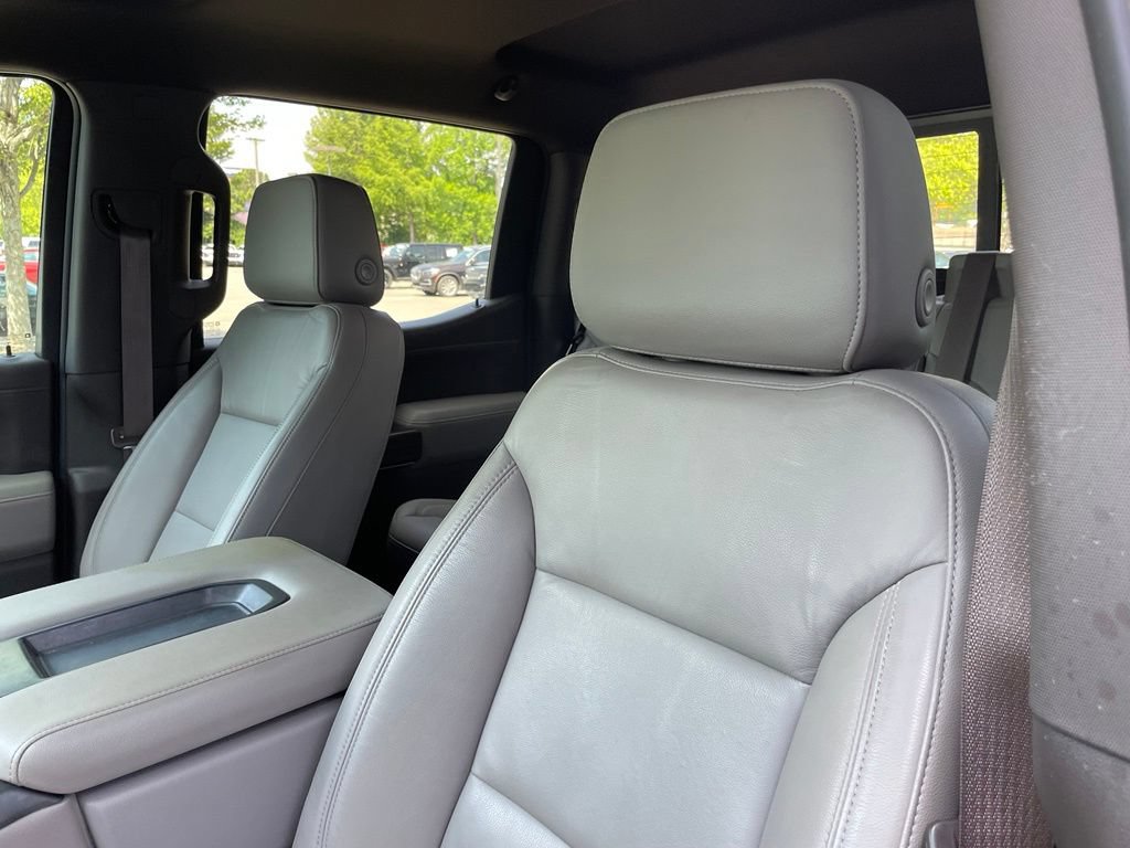 Used 2020 Chevrolet Silverado 1500 LT w/ Texas Edition AWD/4WD image 23