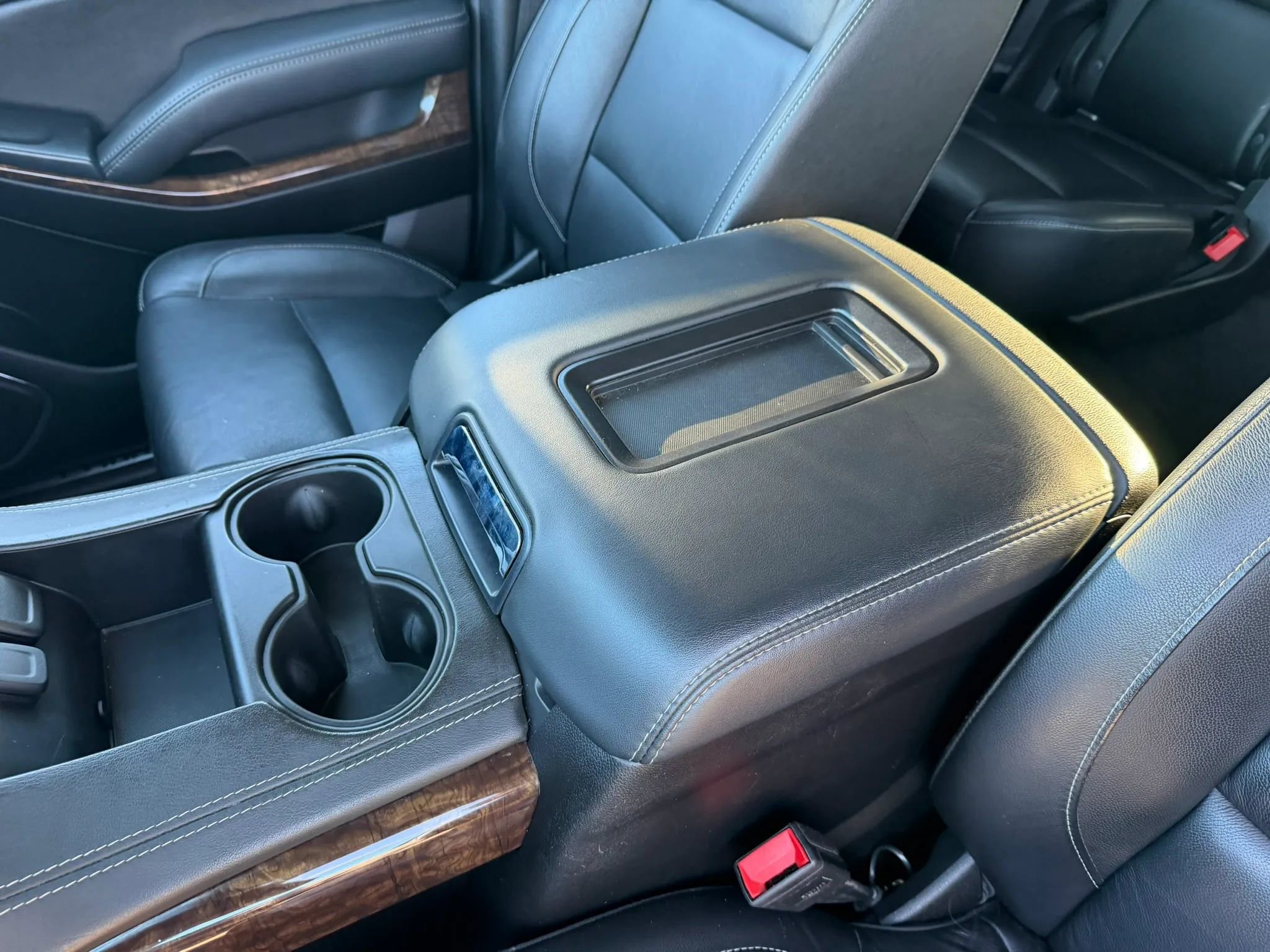 Used 2020 Chevrolet Tahoe LT image 15