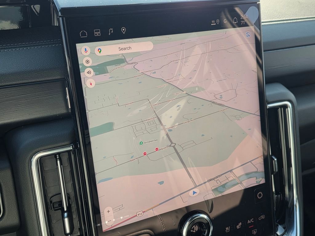 New 2026 GMC Yukon XL Denali w/ Sun & Power Step Package image 17