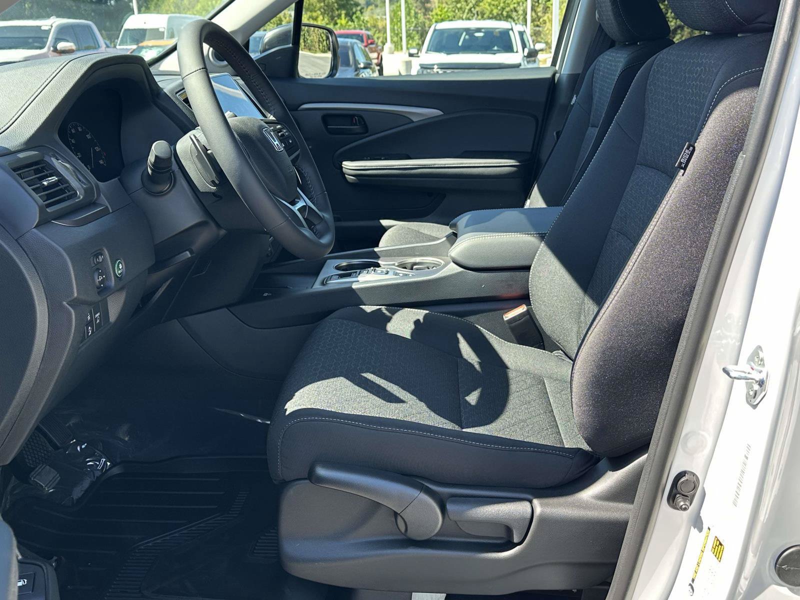 New 2026 Honda Ridgeline Sport image 4