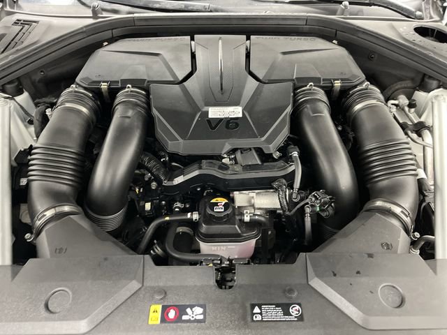 Used 2025 Genesis GV70 3.5T Sport image 37