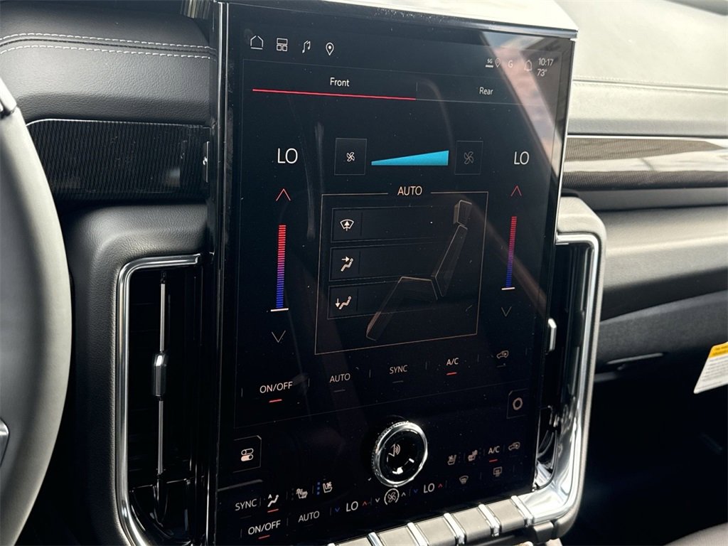 New 2026 GMC Yukon Elevation w/ Elevation Premium Package image 21