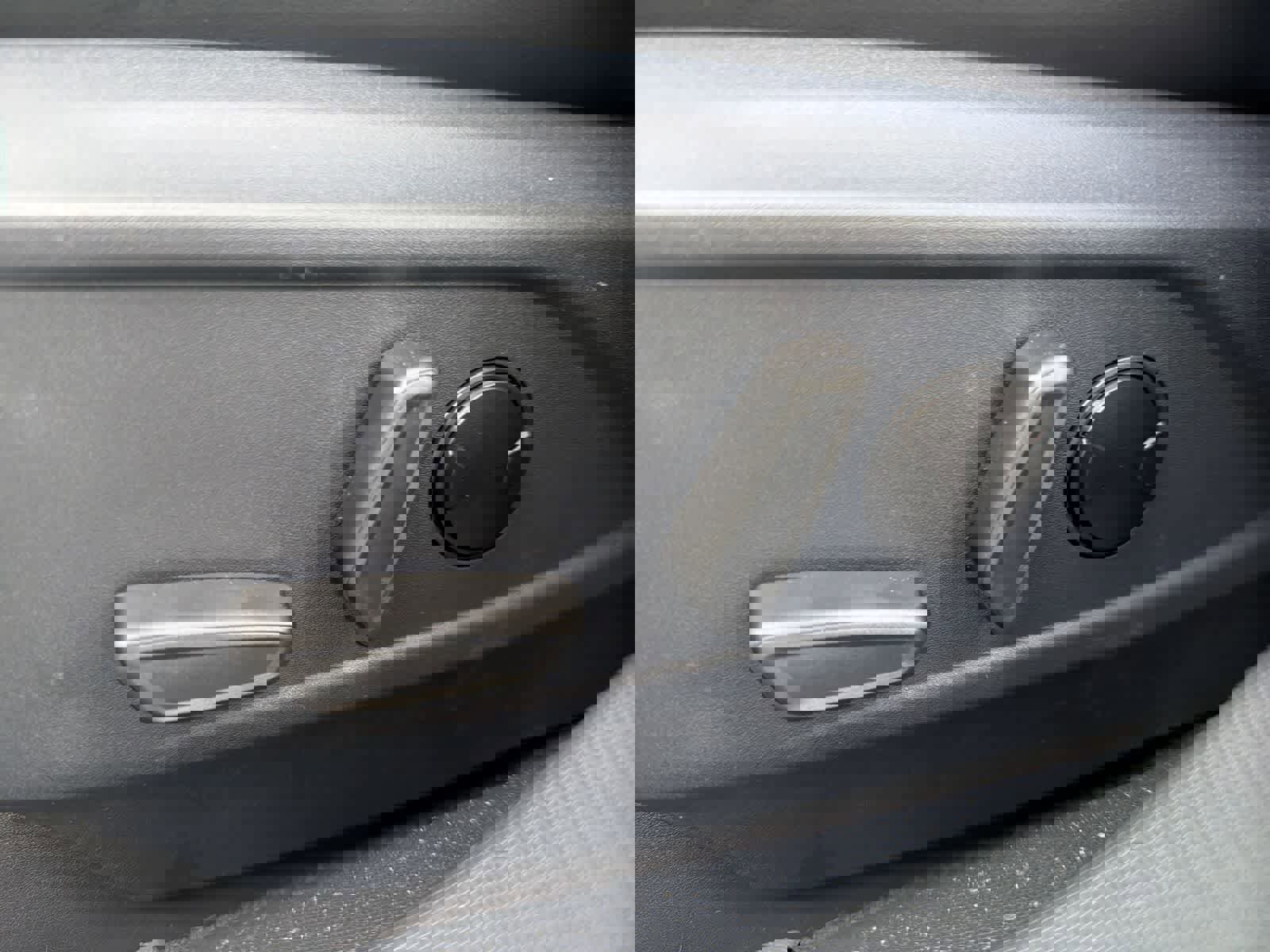 New 2025 Ford Mustang Mach-E Premium image 18