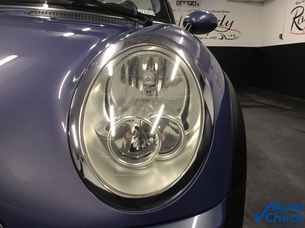 Used 2006 MINI Cooper Convertible image 25