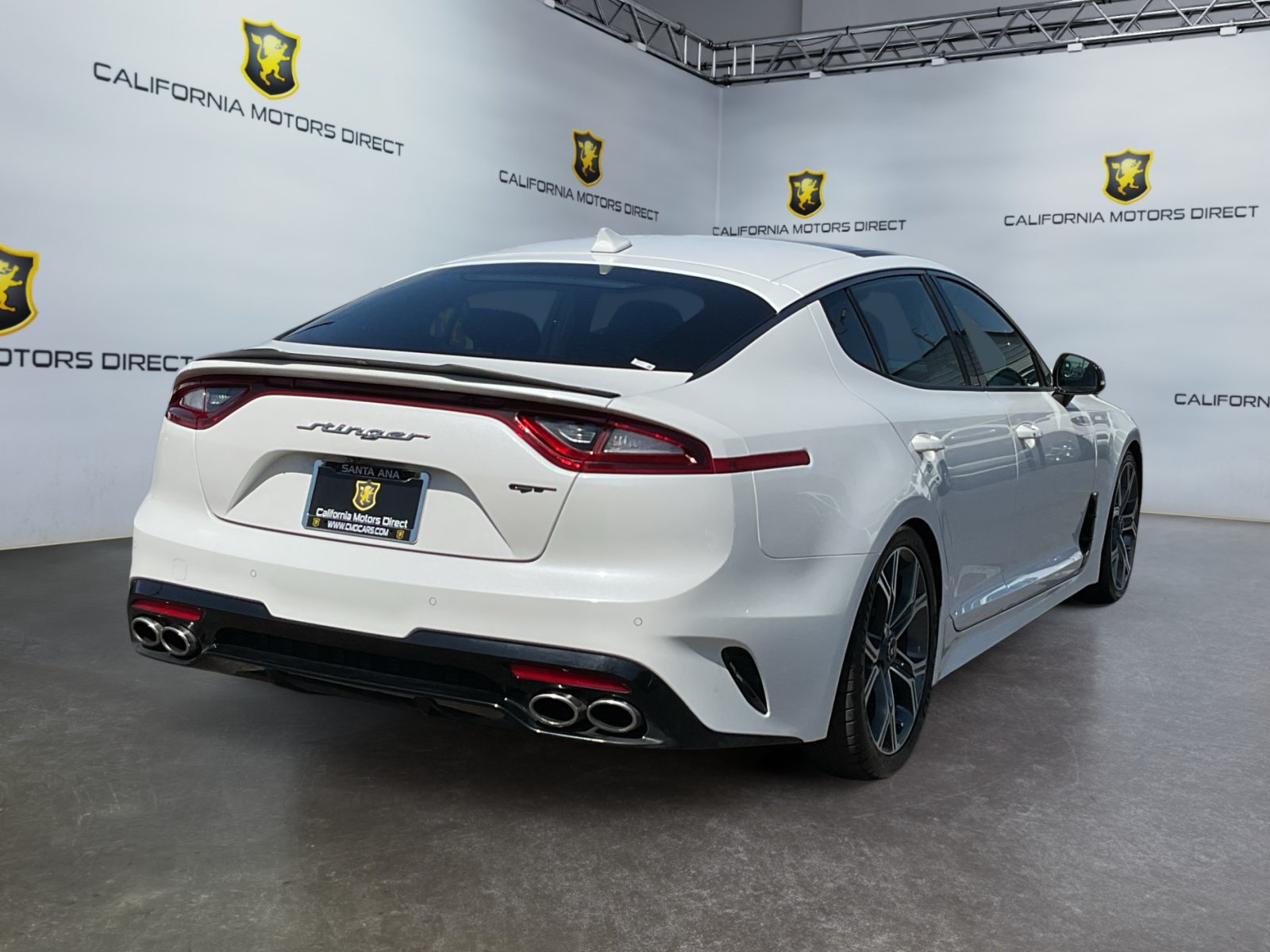 Used 2020 Kia Stinger GT1 RWD image 5