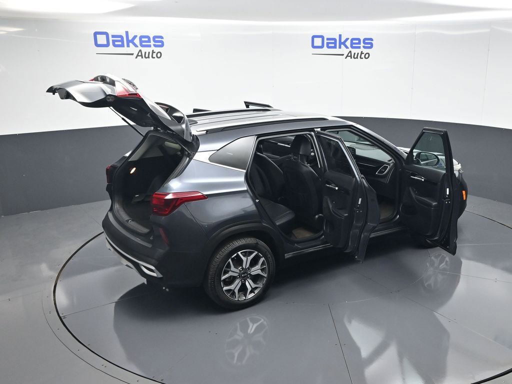 Certified 2021 Kia Seltos EX image 59