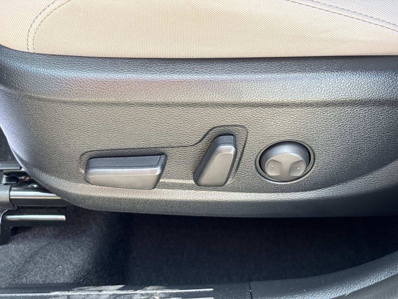 Used 2022 Kia Soul S FWD image 23