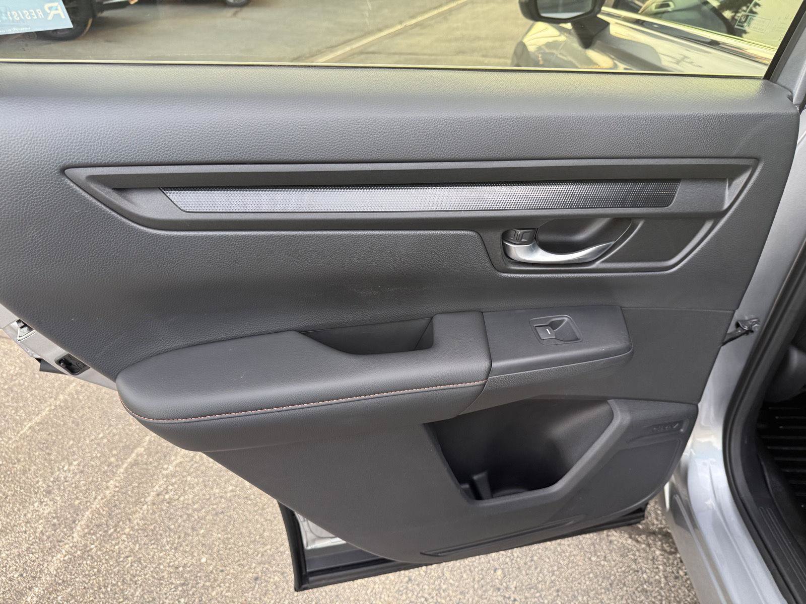 Used 2023 Honda CR-V Sport image 38
