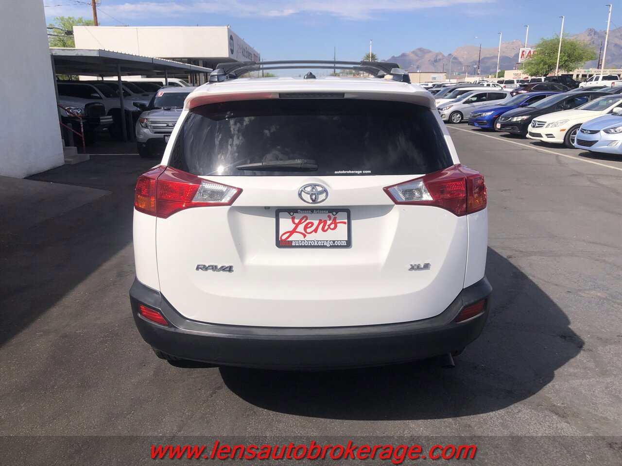 Used 2015 Toyota RAV4 XLE FWD image 7