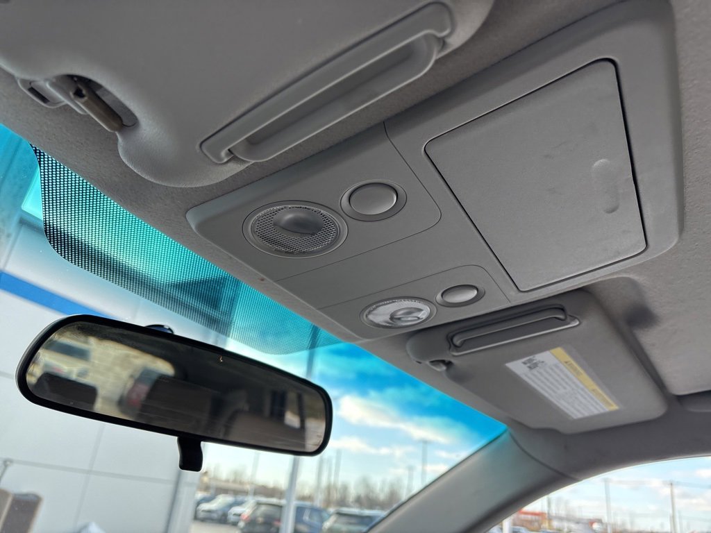 Used 2011 Suzuki Grand Vitara Premium image 21