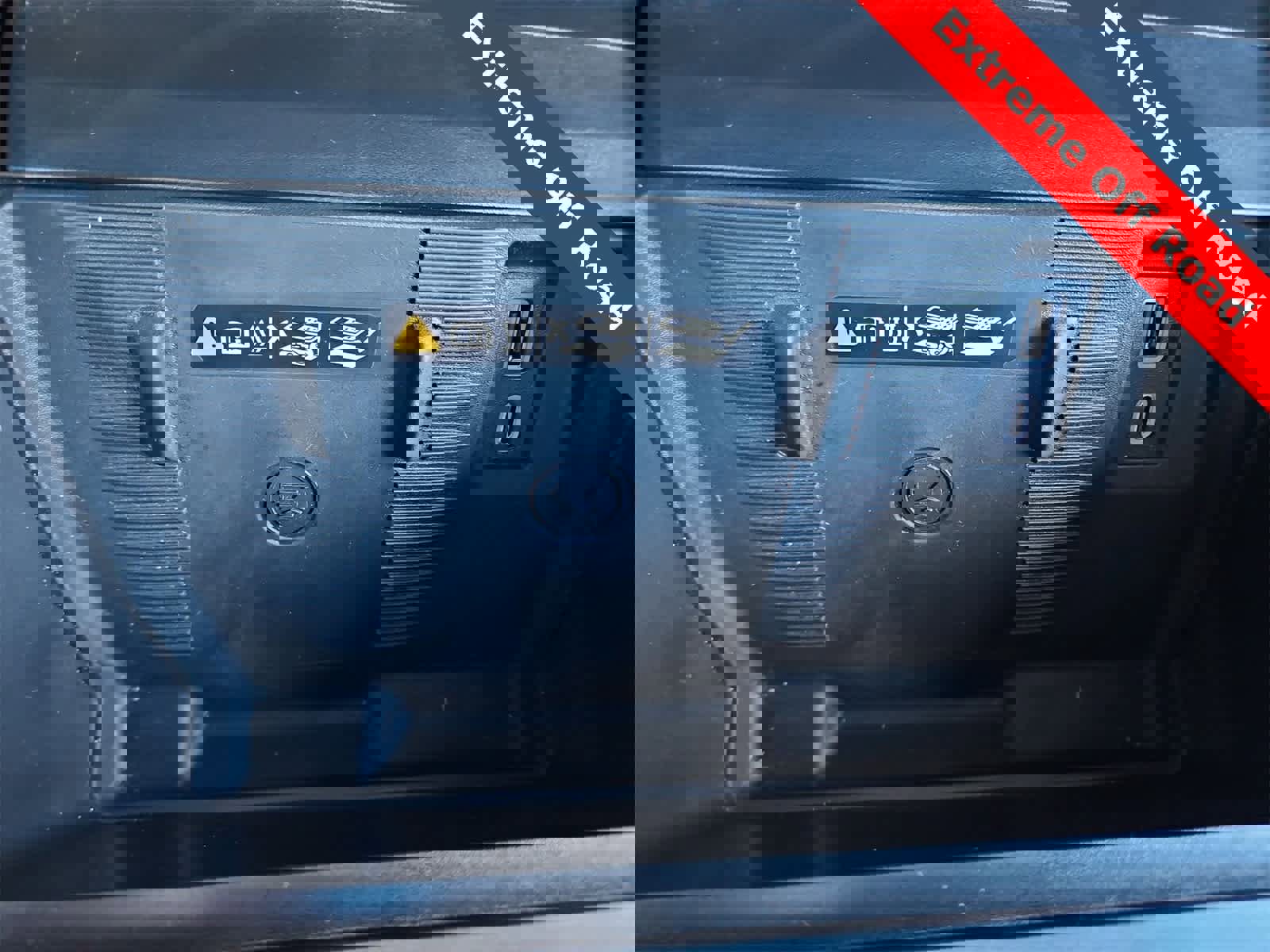 Used 2024 GMC Hummer EV 3X w/ LPO, Illumination Package image 30