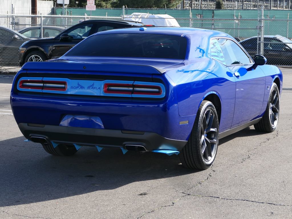 Used 2022 Dodge Challenger SXT w/ Blacktop Package image 5