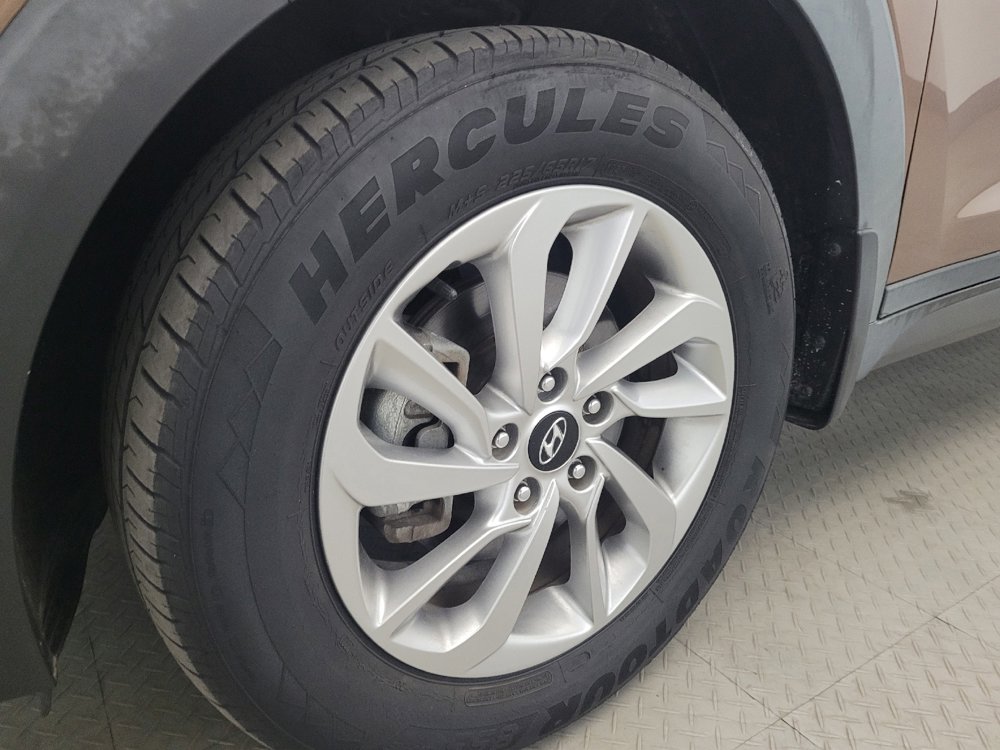 Used 2016 Hyundai Tucson SE w/ Option Group 02 FWD image 31