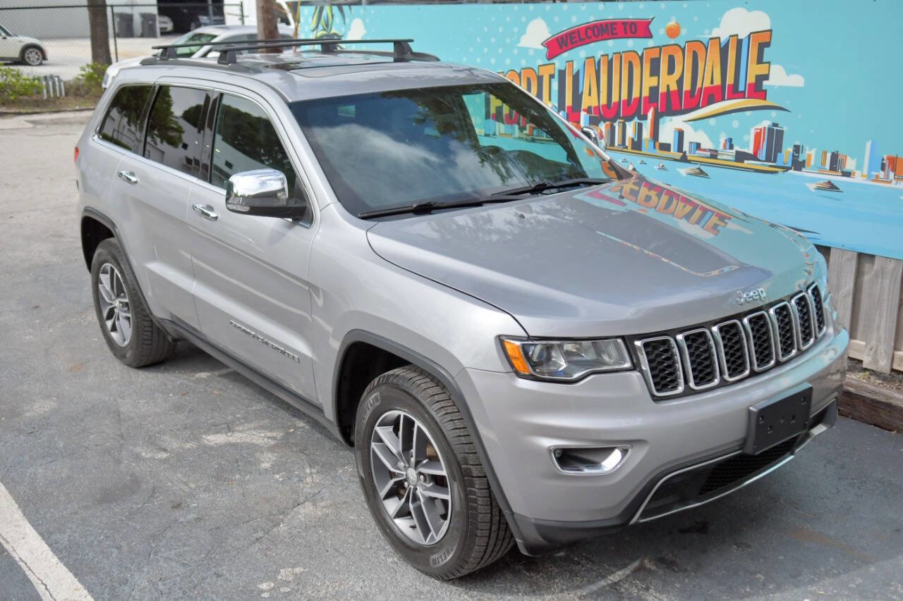 Used 2018 Jeep Grand Cherokee Limited AWD/4WD image 37