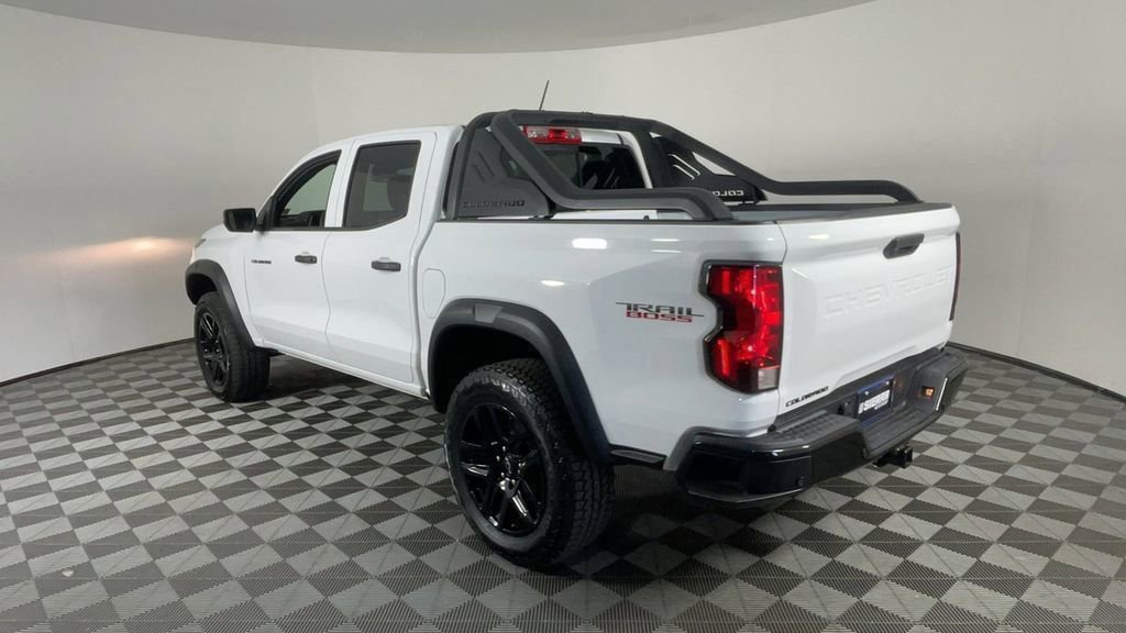New 2025 Chevrolet Colorado Trail Boss w/ Midnight Edition image 6