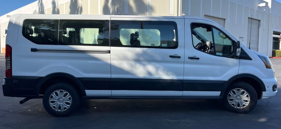 Used 2024 Ford Transit 350 XLT RWD image 3