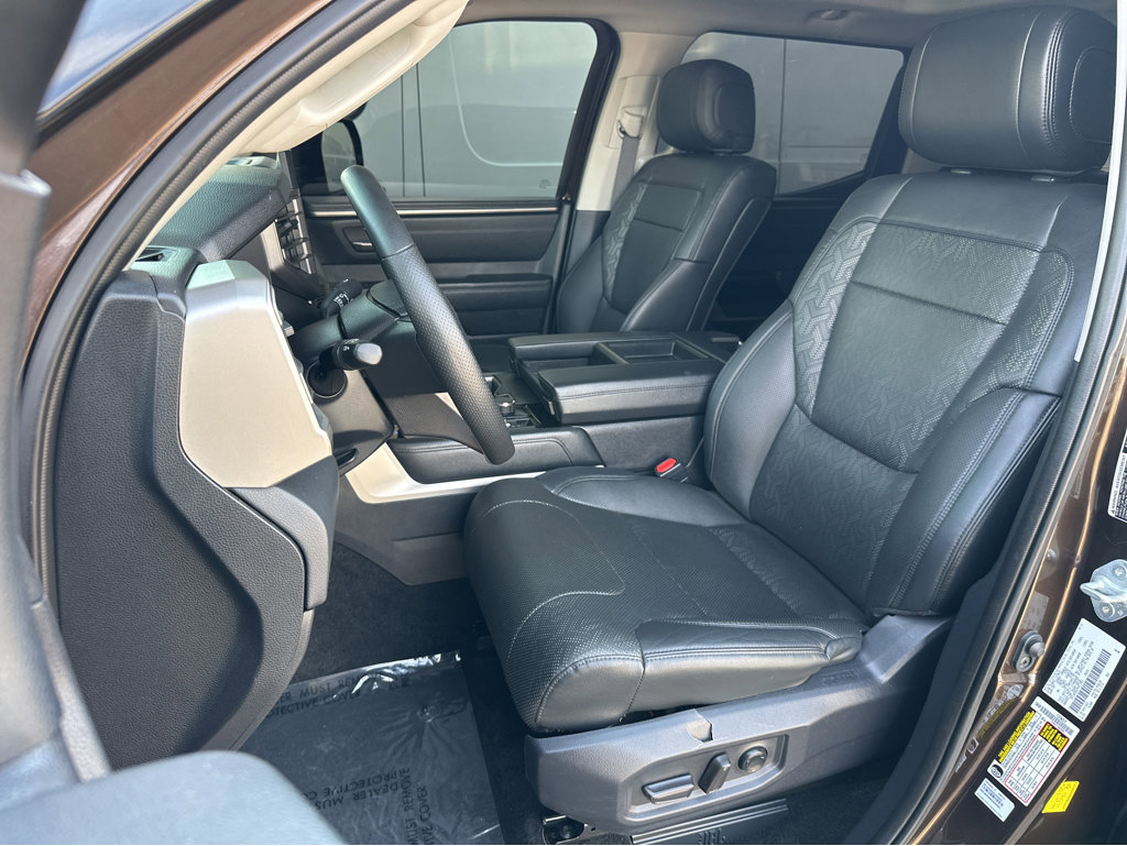 Used 2022 Toyota Tundra Limited AWD/4WD image 8