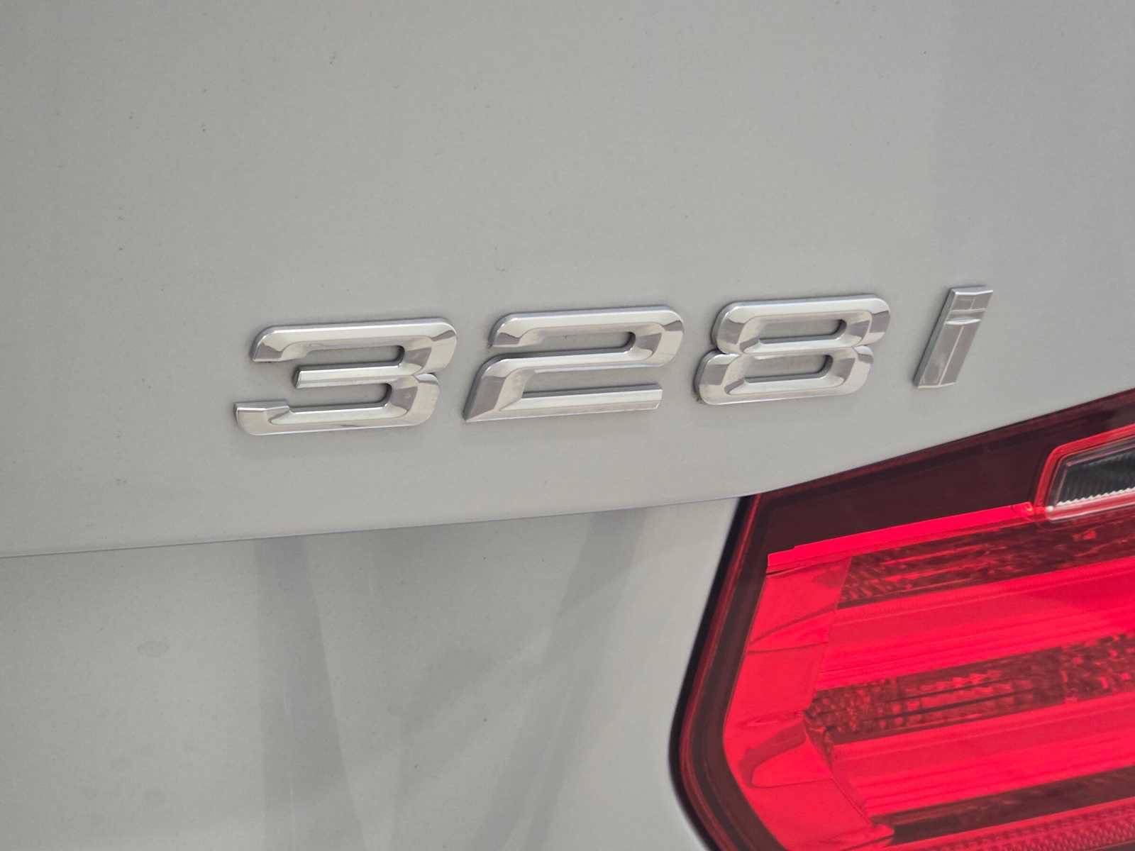 Used 2015 BMW 328i Sedan RWD image 7