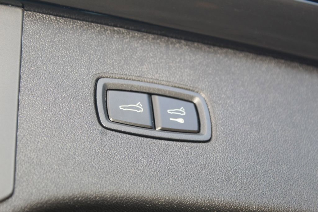 New 2026 Porsche Cayenne S image 13