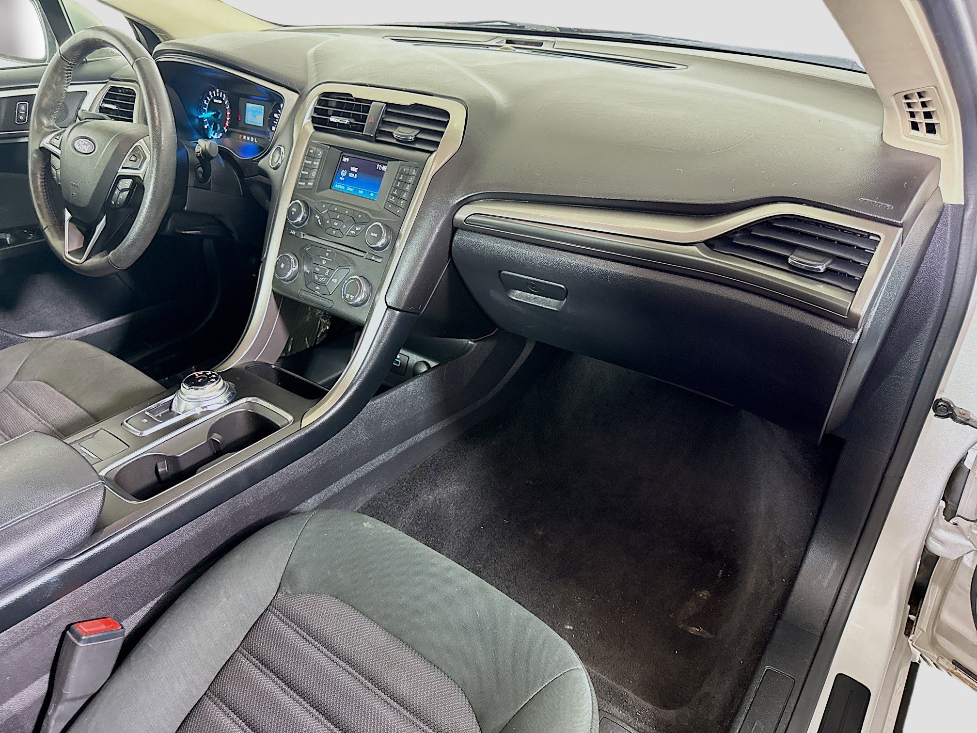 Used 2017 Ford Fusion S w/ Equipment Group 101A FWD image 30