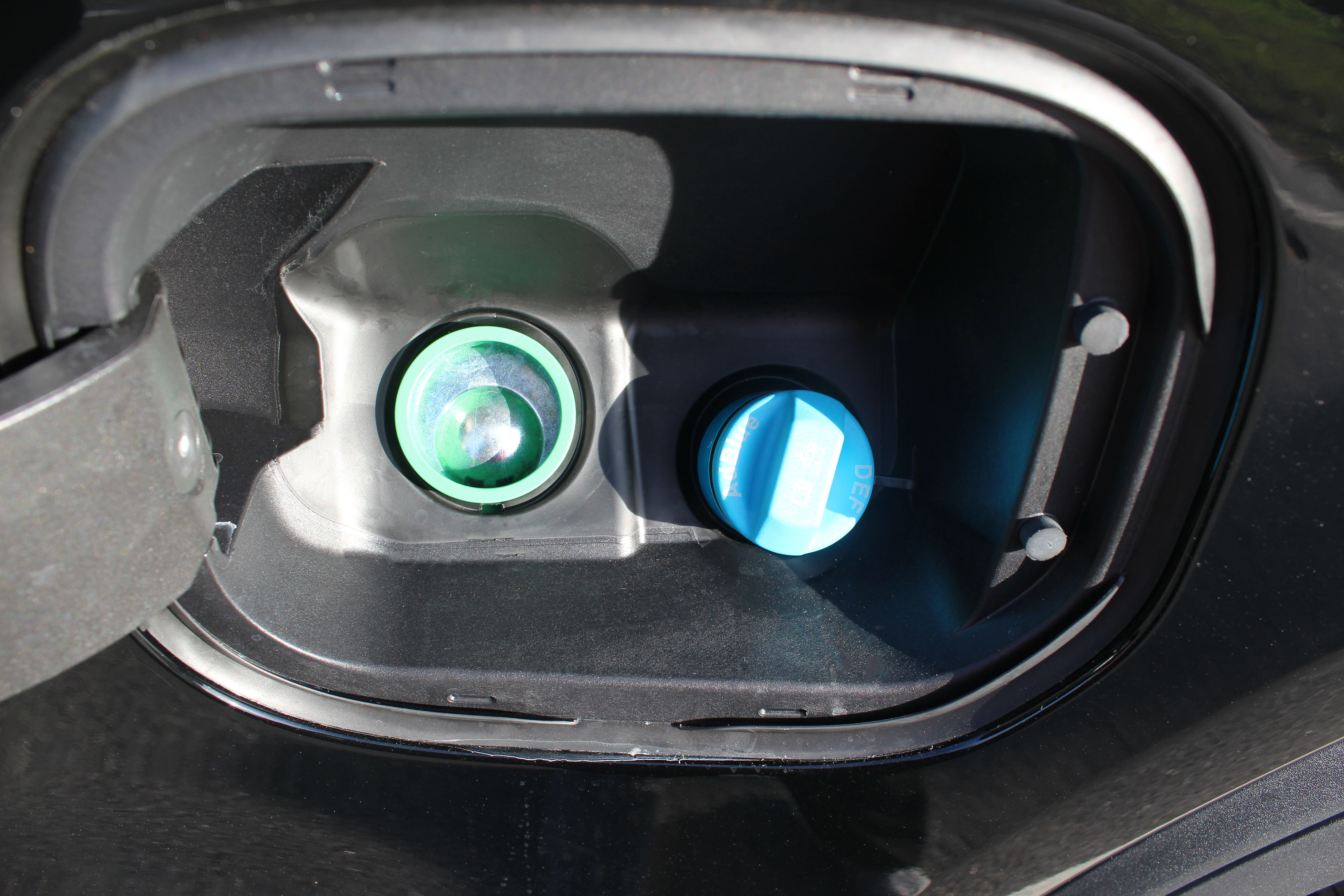 New 2026 GMC Sierra 1500 SLT w/ SLT Premium Plus Package image 8