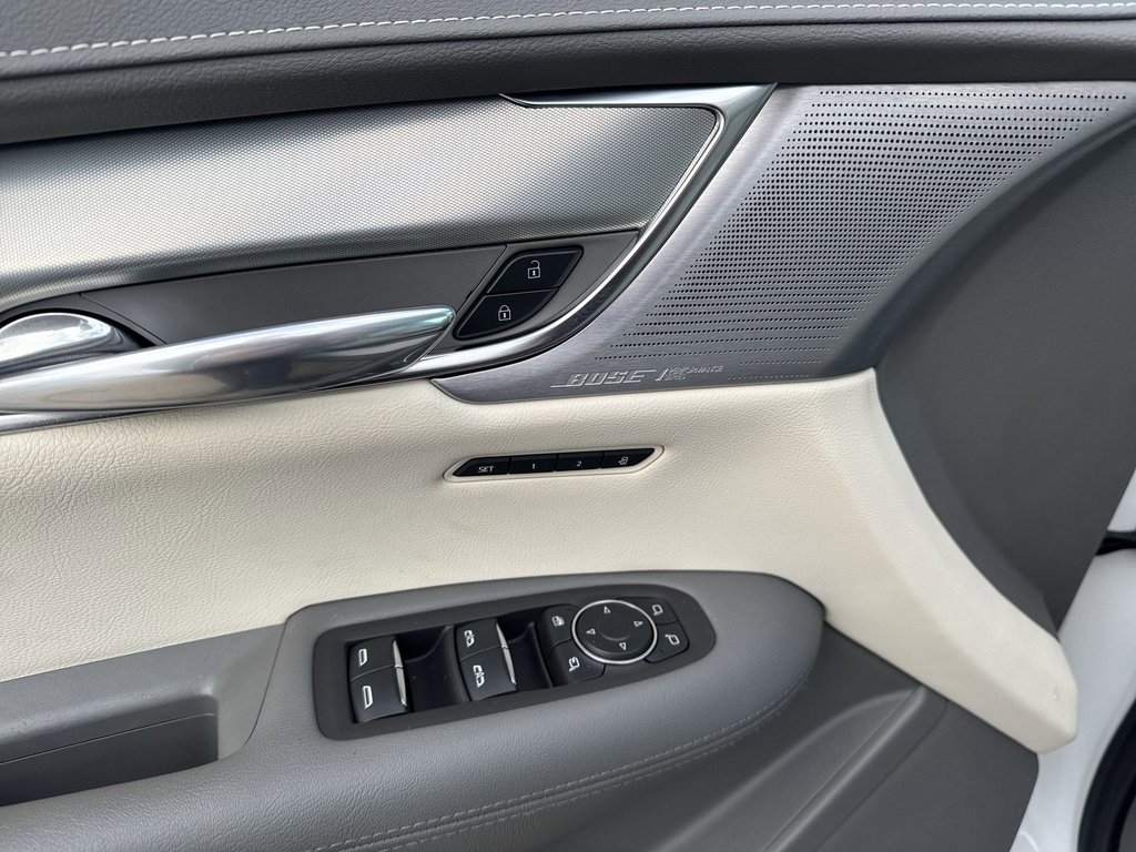 Certified 2022 Cadillac XT5 Premium Luxury image 13