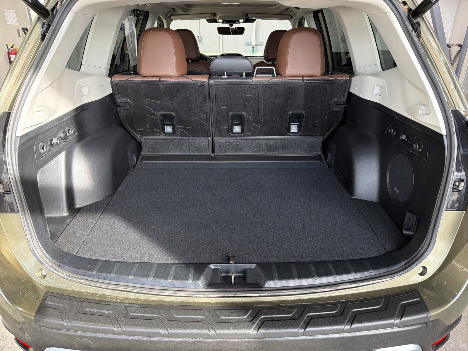 Certified 2024 Subaru Forester Touring w/ POP Package 3 image 18