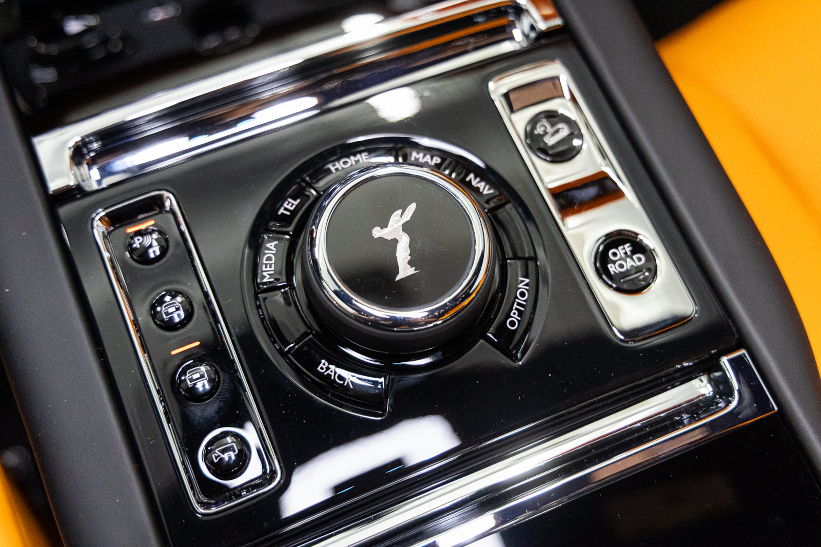 New 2027 Rolls-Royce Cullinan AWD/4WD image 42