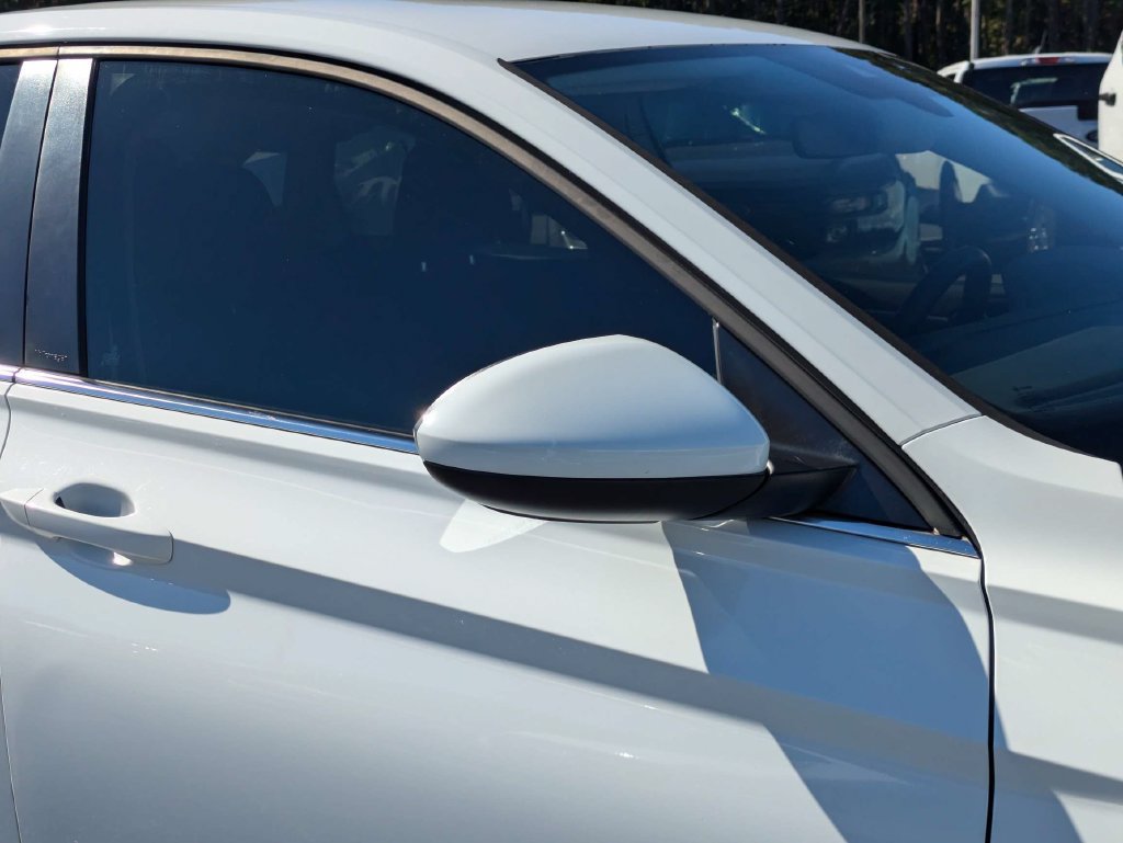 Used 2022 Volkswagen Jetta S FWD image 11