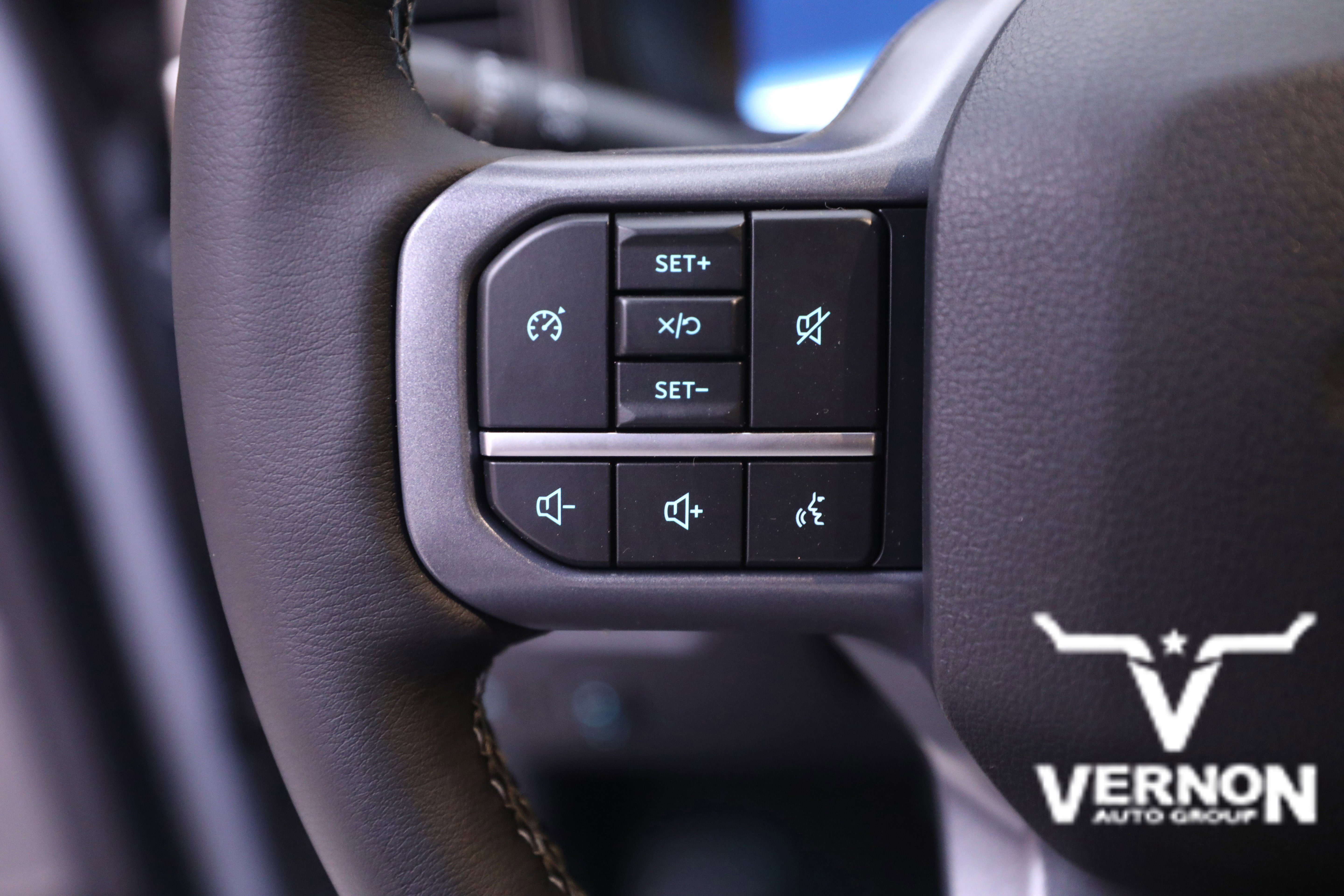 New 2026 Ford F250 Lariat w/ Chrome Package image 22