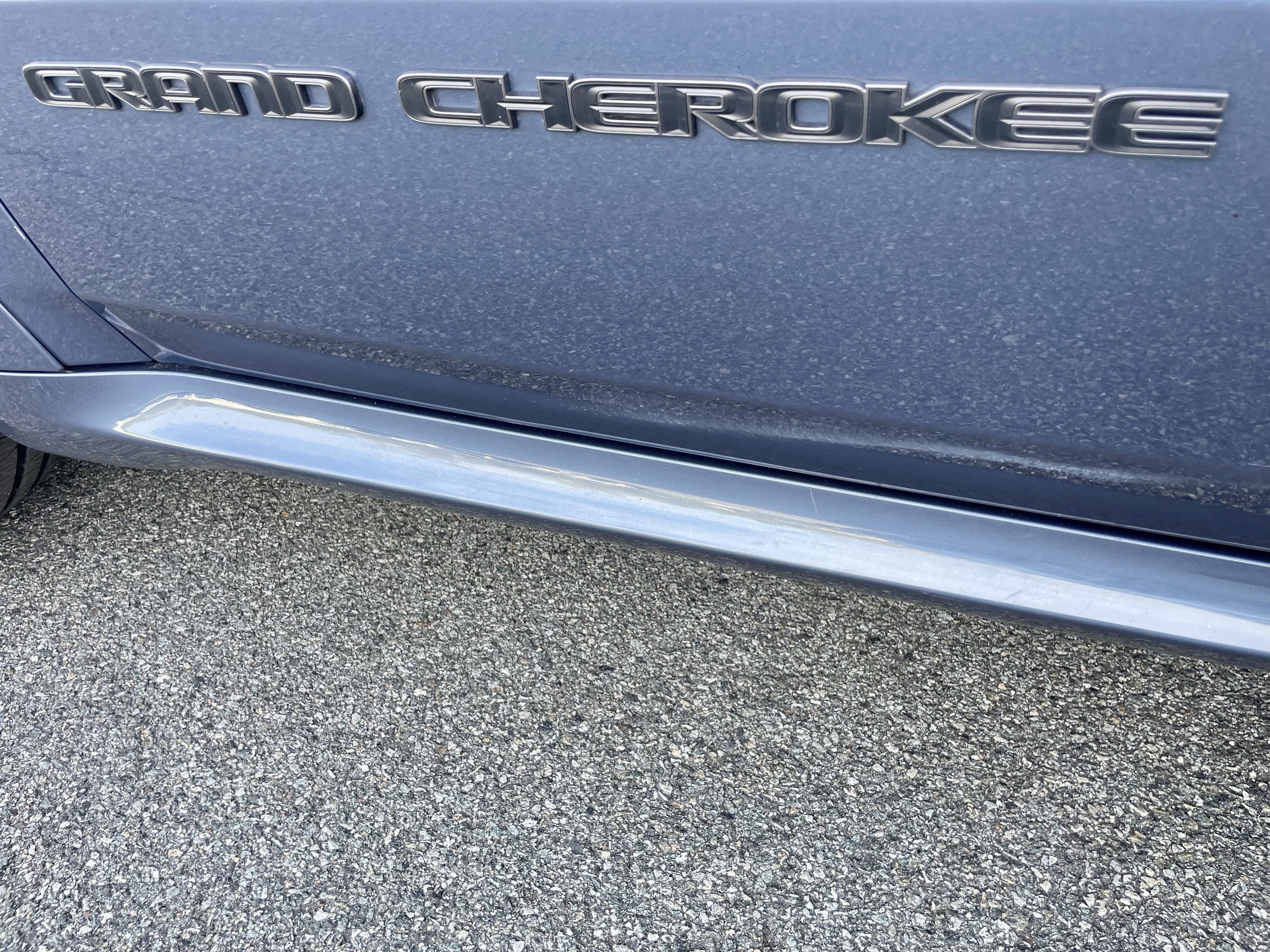 Used 2020 Jeep Grand Cherokee Limited X image 33