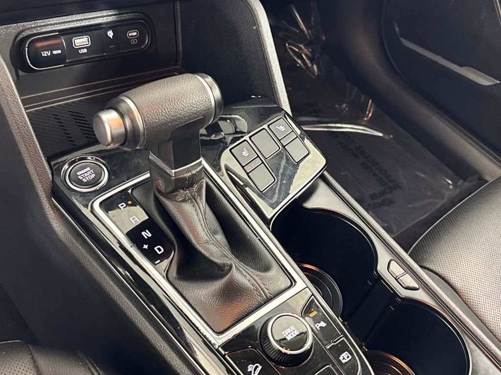 Certified 2025 Kia Sportage EX image 23