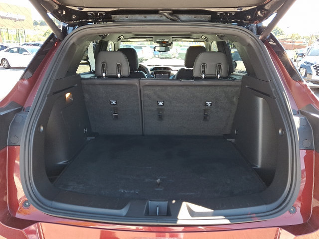 Used 2023 Chevrolet TrailBlazer RS w/ Sun and Liftgate Package AWD/4WD image 28