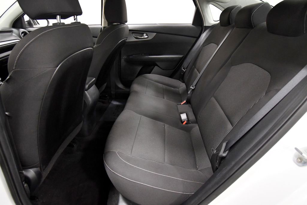 Certified 2019 Kia Forte LXS image 15