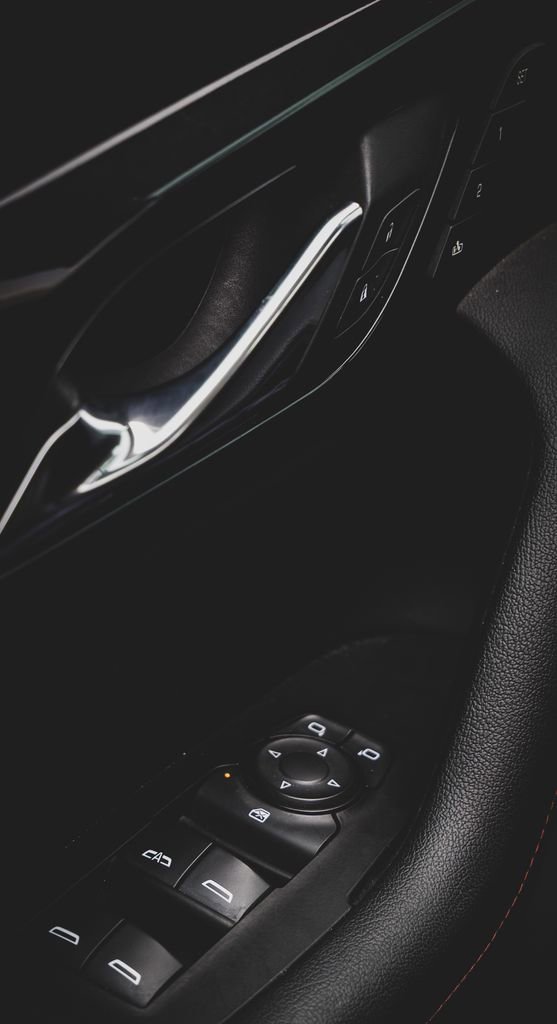 Used 2019 Chevrolet Blazer RS image 16