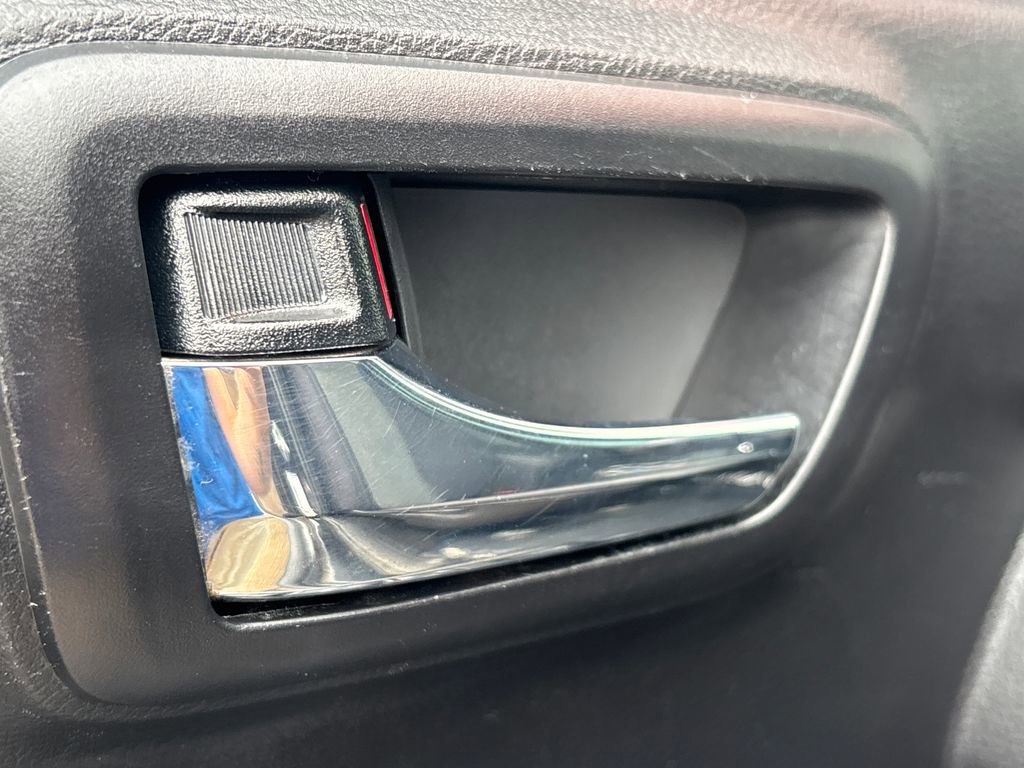 Used 2021 Toyota Tacoma TRD Off-Road image 11