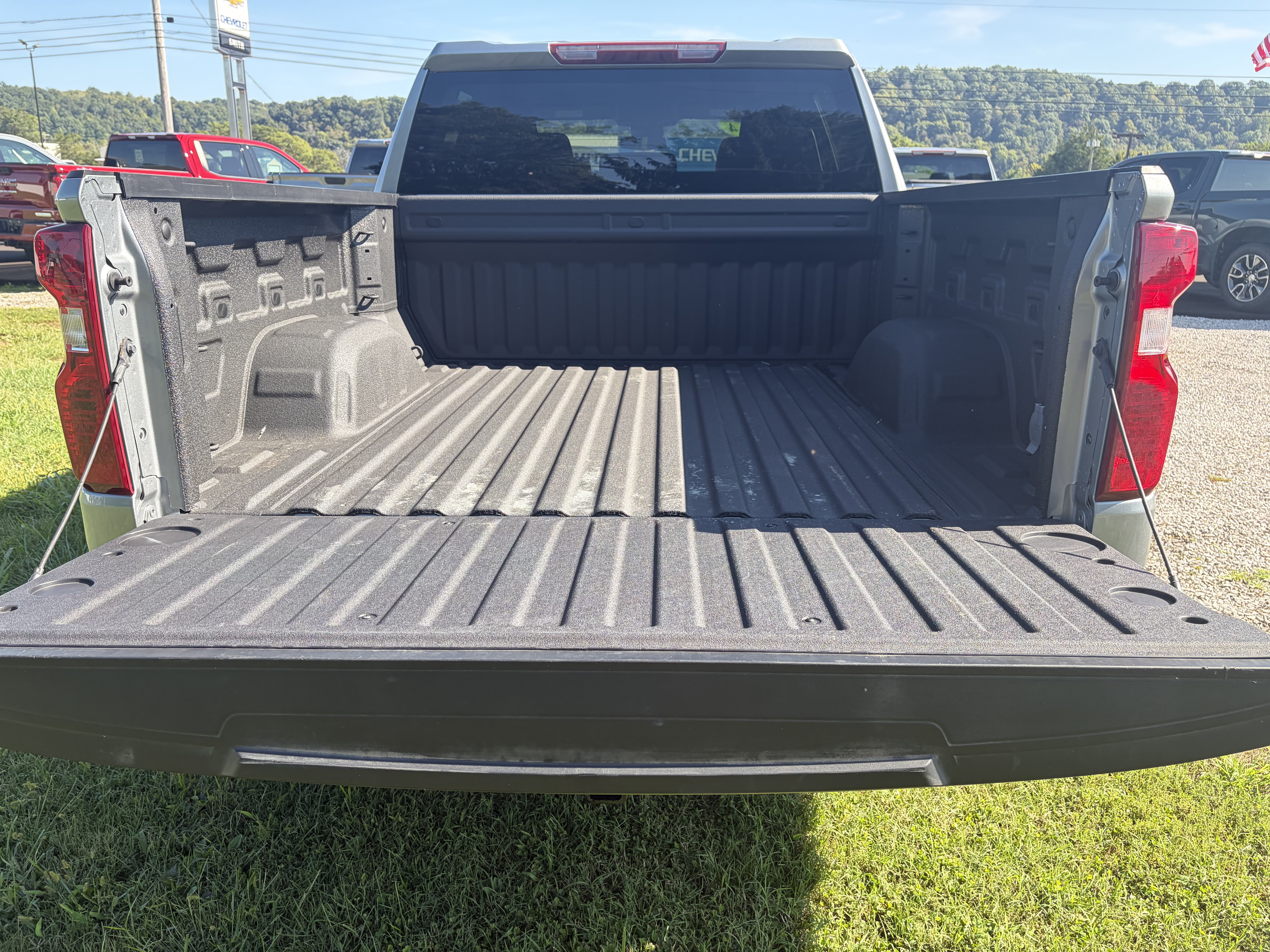 Used 2024 Chevrolet Silverado 1500 Custom AWD/4WD image 6