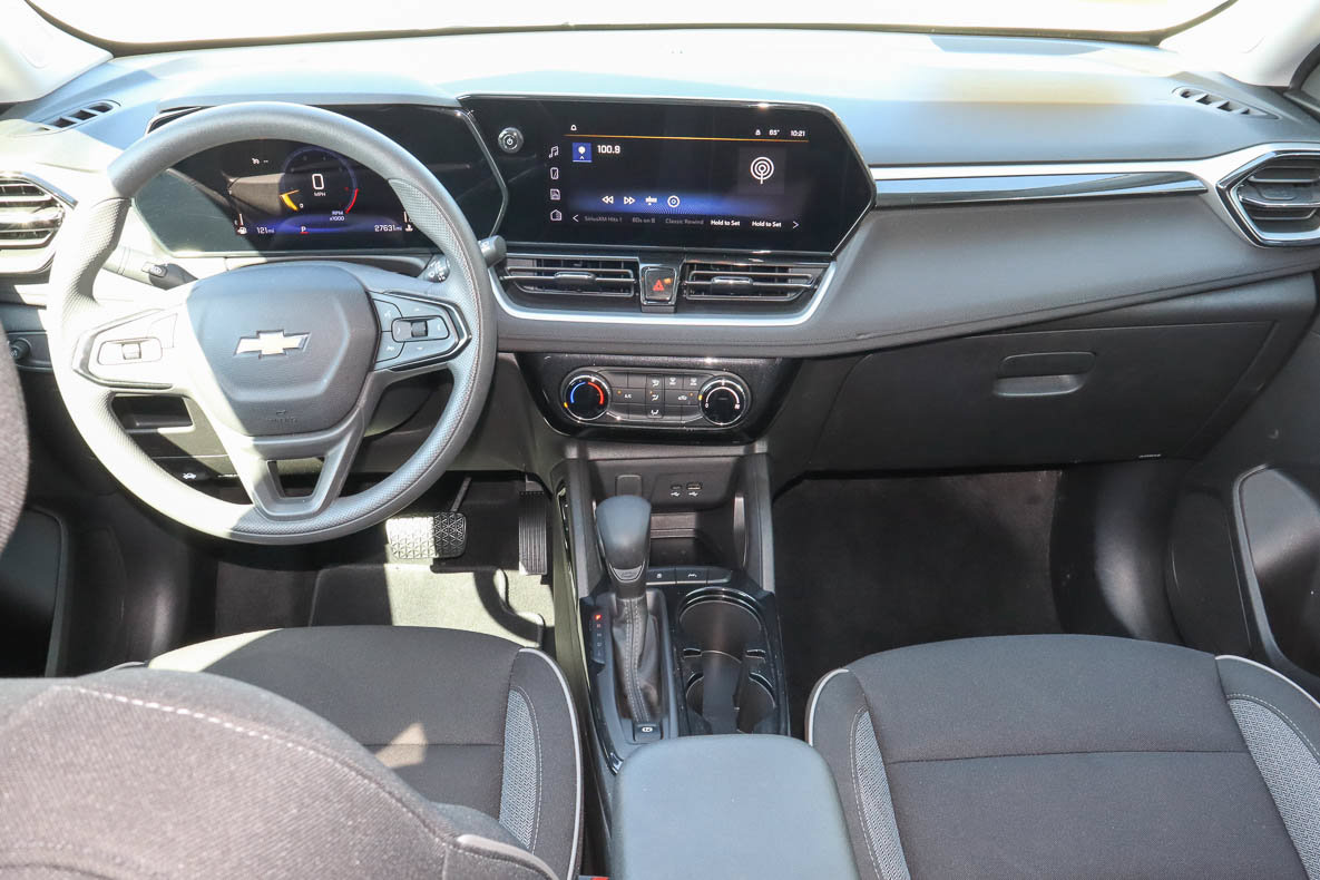 Used 2025 Chevrolet TrailBlazer LT FWD image 10