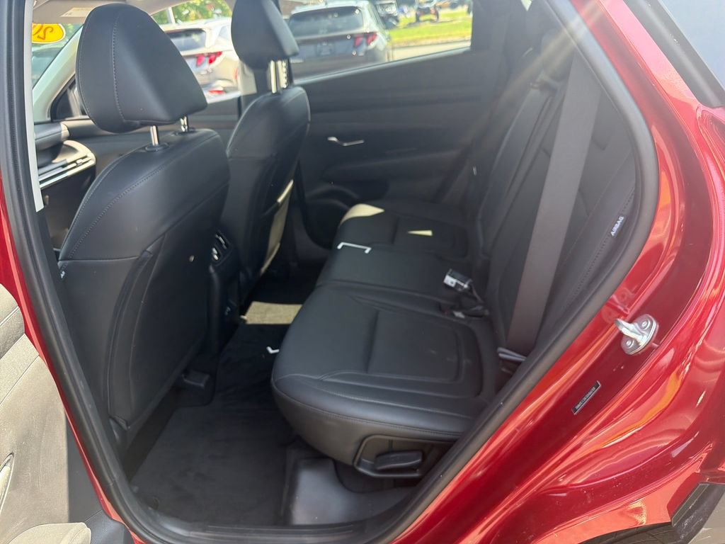 Used 2025 Hyundai Tucson SEL AWD/4WD image 24