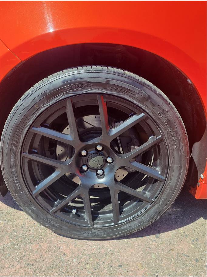 Used 2018 Dodge Charger R/T RWD image 14