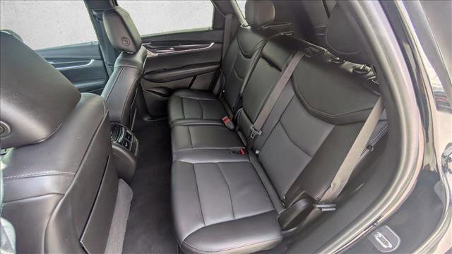 Used 2021 Cadillac XT5 Premium Luxury image 18