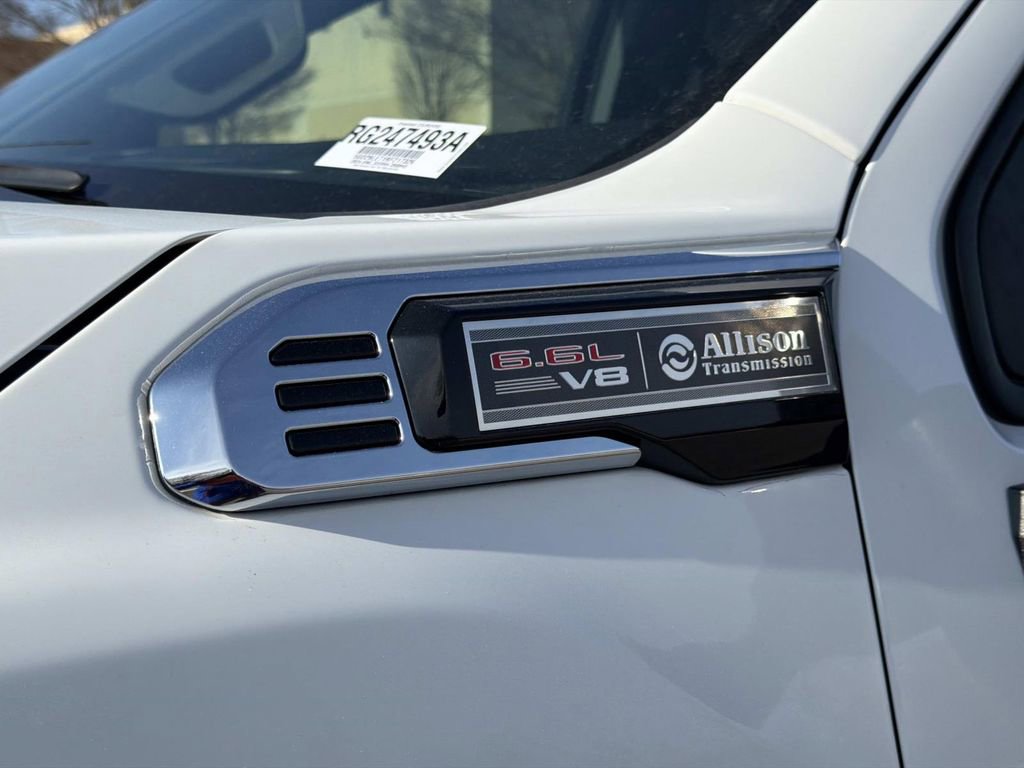 Used 2024 GMC Sierra 2500 Pro w/ Convenience Package image 11