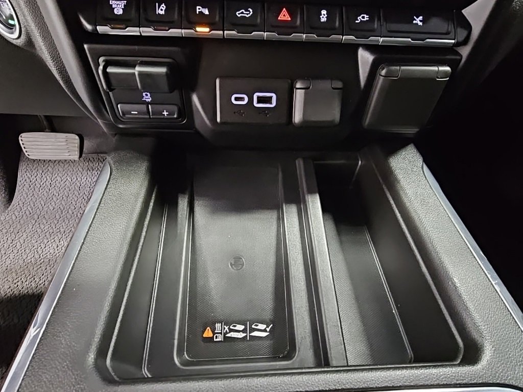 Certified 2023 GMC Sierra 3500 Denali w/ Denali Ultimate Package image 21