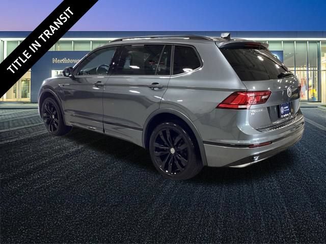Used 2021 Volkswagen Tiguan SE R-Line AWD/4WD image 3